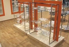 Торговые системы из труб и креплений: 3 популярные модели Торговые системы из труб и креплений: 3 популярные модели